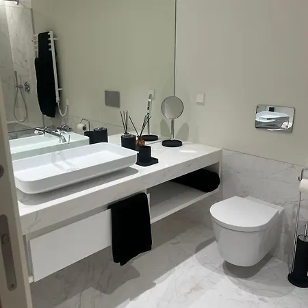 2br Skyline Serenity By S Soares Lisboa